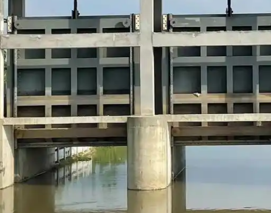 水閘